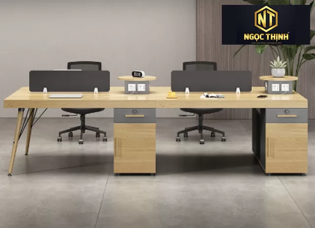 Tổng hợp các mẫu bàn làm việc theo cụm cho nhiều người đơn giản tại Nội Thất Ngọc Thịnh